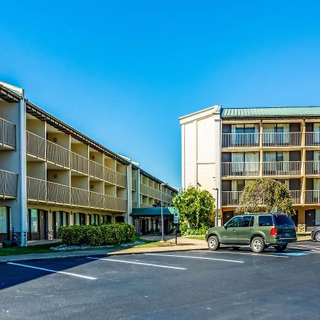 Rodeway Inn Central Richmond Ngoại thất bức ảnh