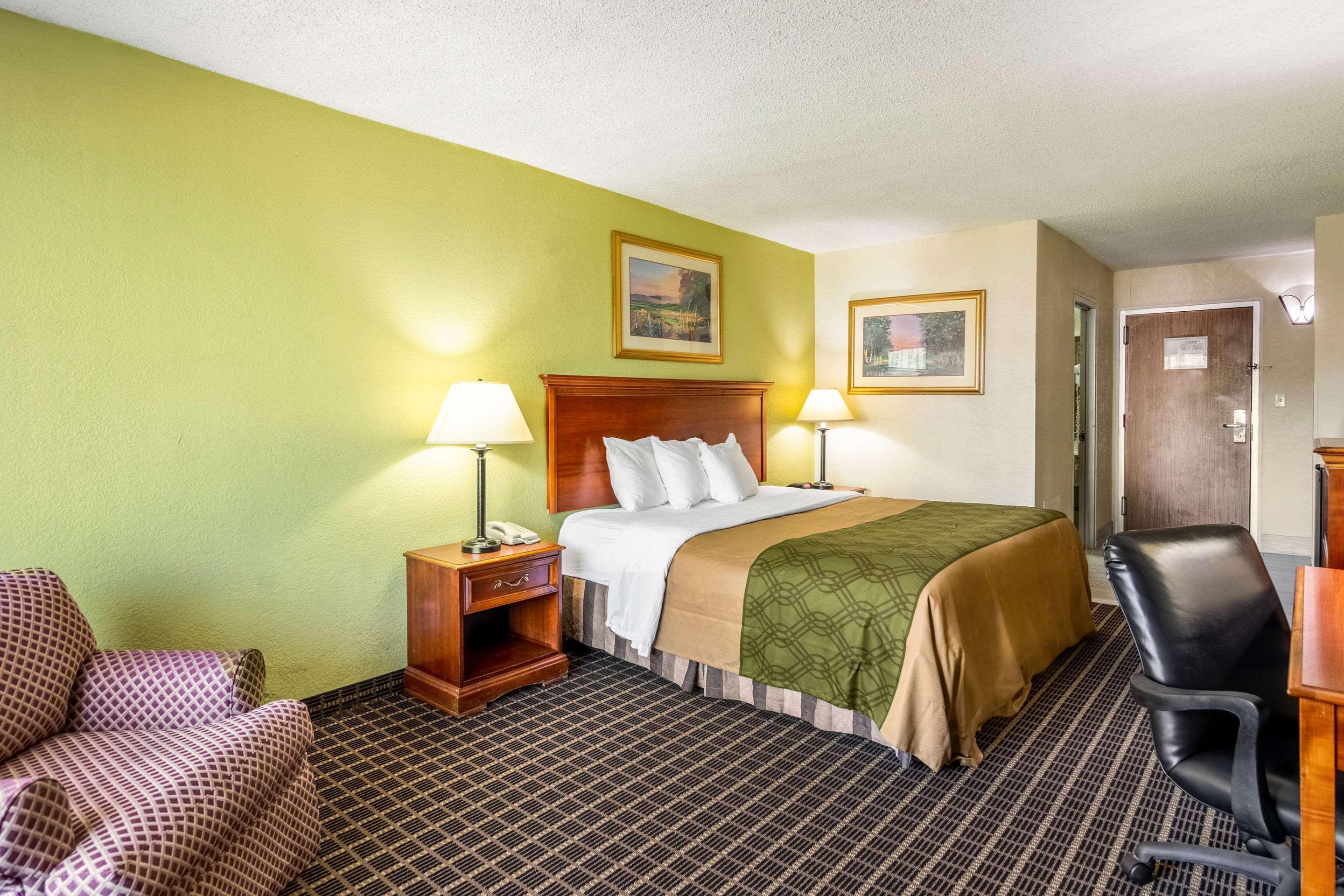 Rodeway Inn Central Richmond Ngoại thất bức ảnh