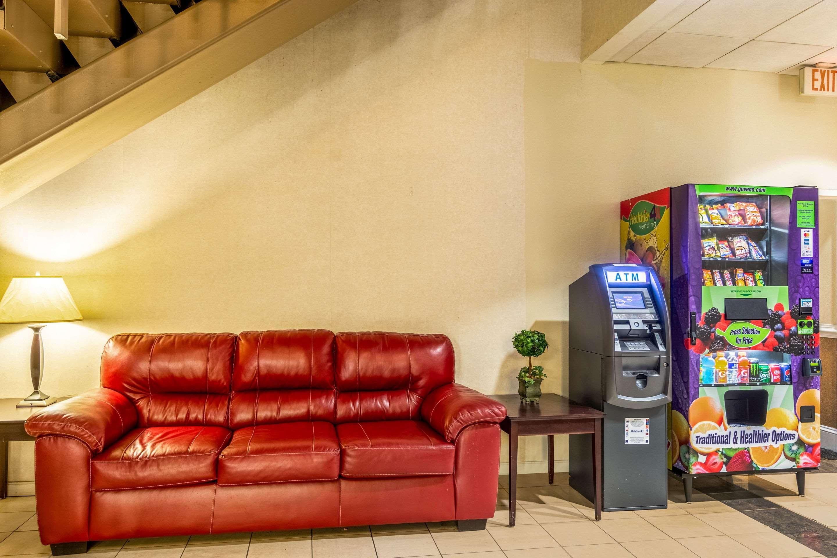 Rodeway Inn Central Richmond Ngoại thất bức ảnh