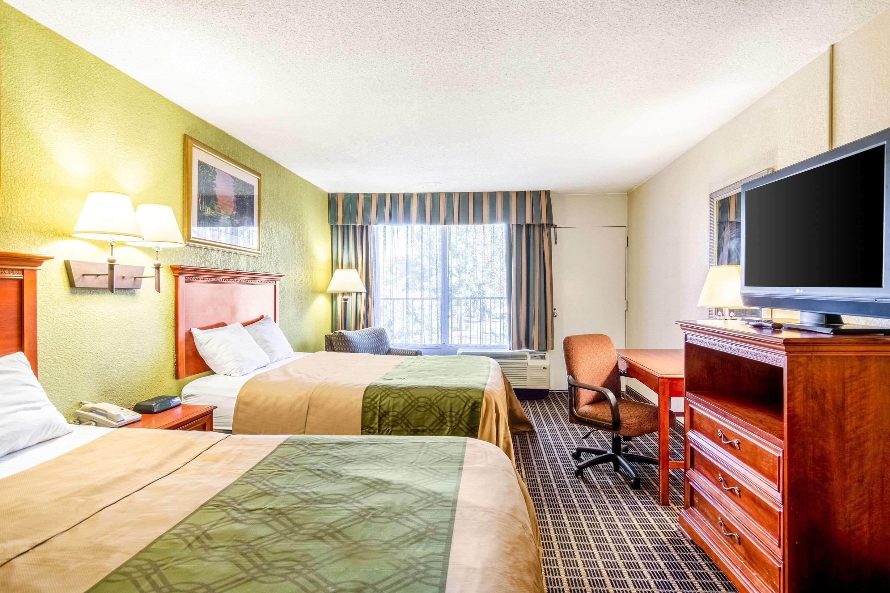 Rodeway Inn Central Richmond Ngoại thất bức ảnh